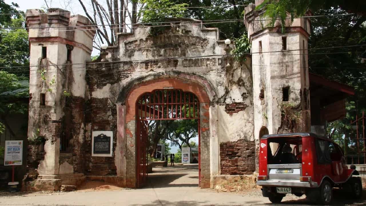 Joining Afternoon Puerto Princesa City Tour