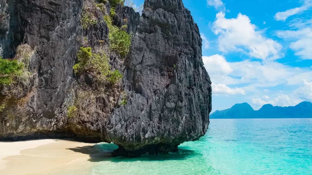 Joining Island Hopping Tour B in El Nido