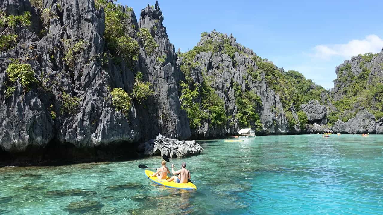 Joining Island Hopping Tour B in El Nido